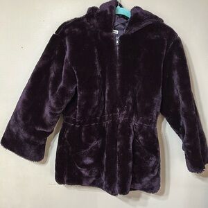 Christie Brooks Faux Fur purple coat with cinched waist & hood